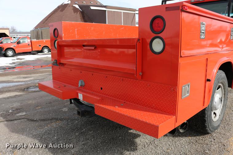 image for item DD8669 2008 Ford F250 Super Duty utility bed pickup truck