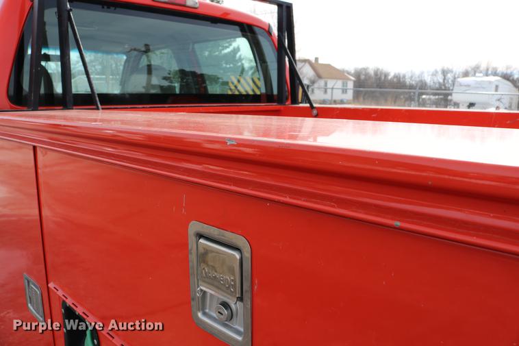 image for item DD8669 2008 Ford F250 Super Duty utility bed pickup truck