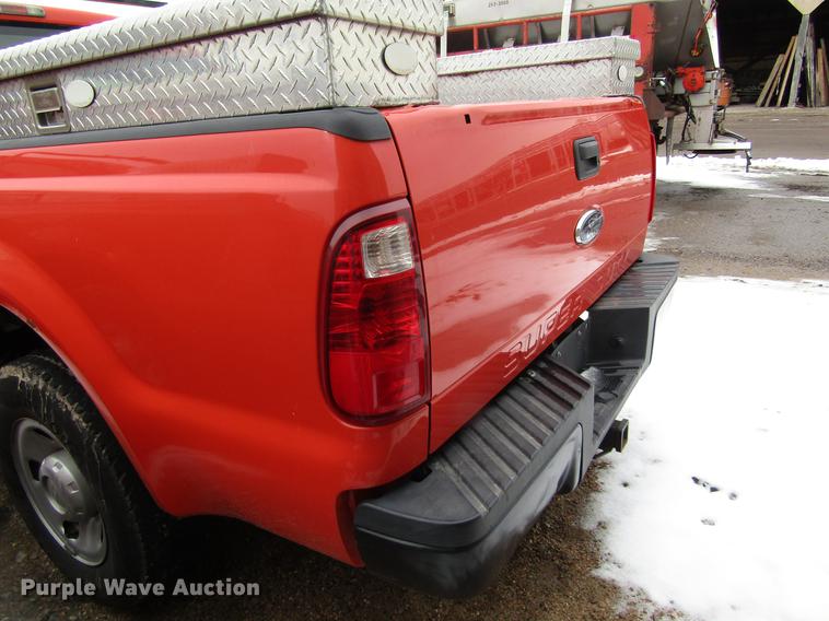 image for item DD8670 2008 Ford F250 Super Duty pickup truck