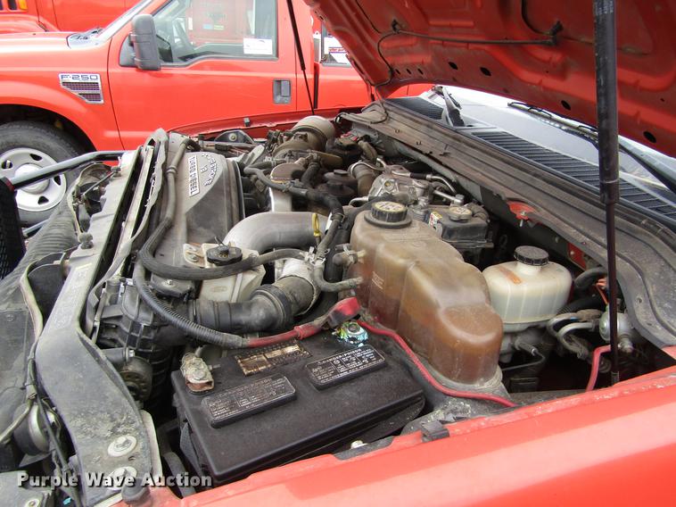 image for item DD8670 2008 Ford F250 Super Duty pickup truck