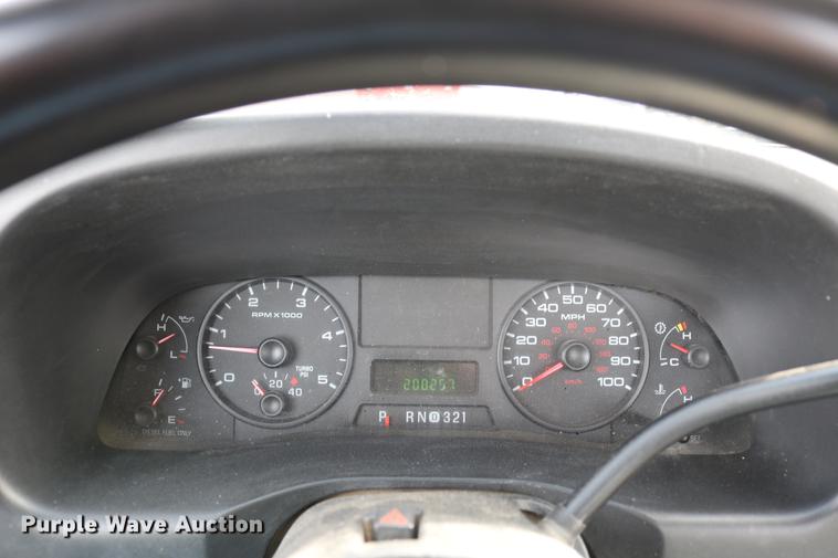 image for item DD8671 2006 Ford F250 Super Duty pickup truck