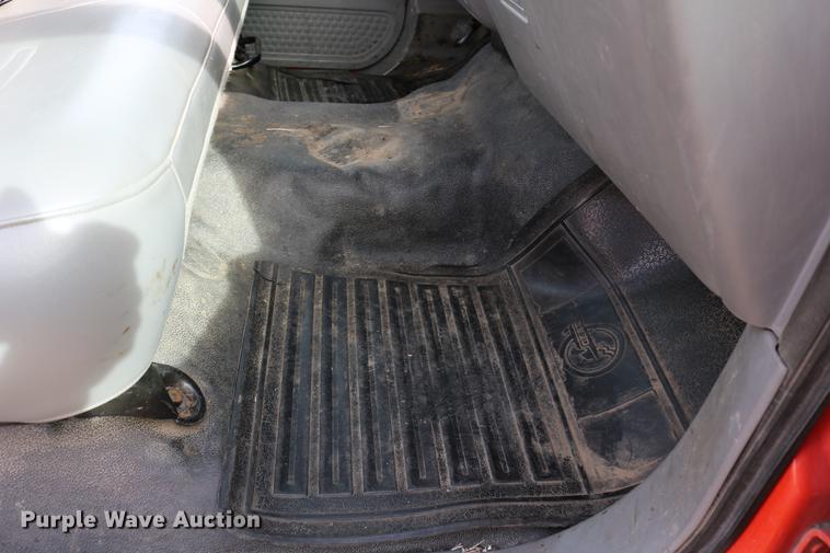 image for item DD8671 2006 Ford F250 Super Duty pickup truck