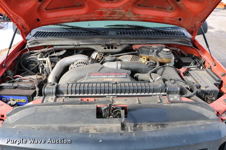 image for item DD8671 2006 Ford F250 Super Duty pickup truck