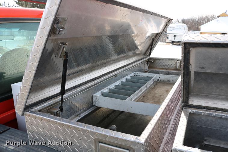 image for item DD8671 2006 Ford F250 Super Duty pickup truck