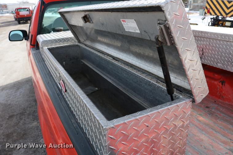 image for item DD8671 2006 Ford F250 Super Duty pickup truck