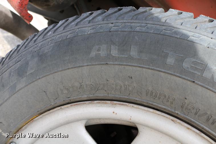 image for item DD8671 2006 Ford F250 Super Duty pickup truck