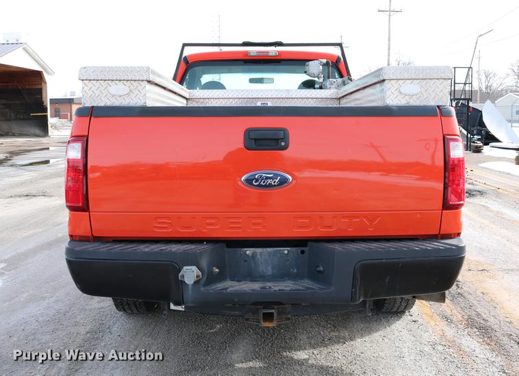 image for item DD8672 2008 Ford F250 Super Duty pickup truck