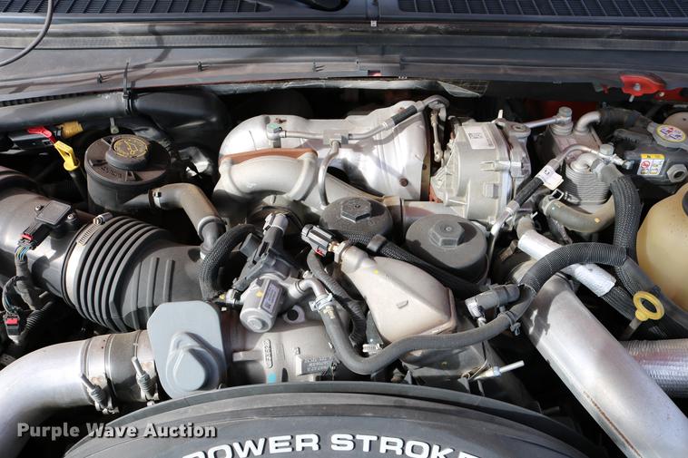 image for item DD8672 2008 Ford F250 Super Duty pickup truck