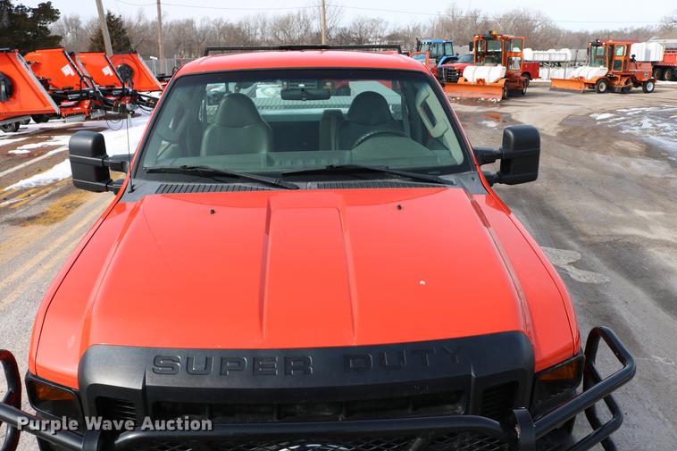 image for item DD8672 2008 Ford F250 Super Duty pickup truck