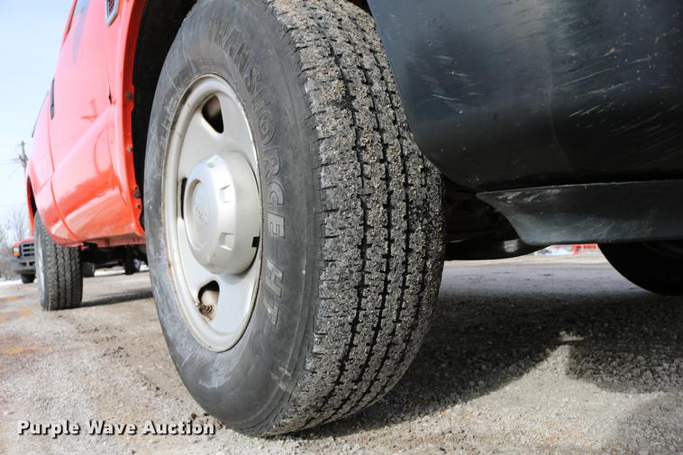 image for item DD8672 2008 Ford F250 Super Duty pickup truck