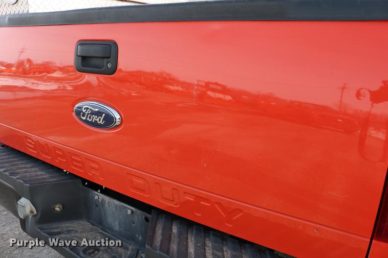 image for item DD8672 2008 Ford F250 Super Duty pickup truck