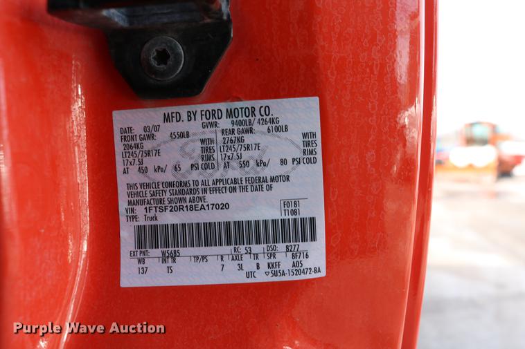 image for item DD8672 2008 Ford F250 Super Duty pickup truck