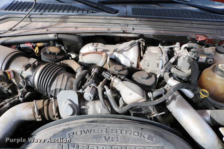 image for item DD8673 2008 Ford F250 Super Duty utility bed pickup truck