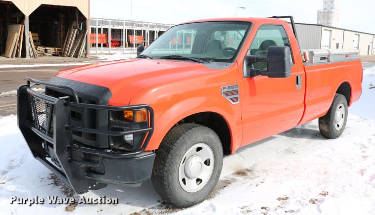 image for item DD8675 2008 Ford F250 Super Duty pickup truck