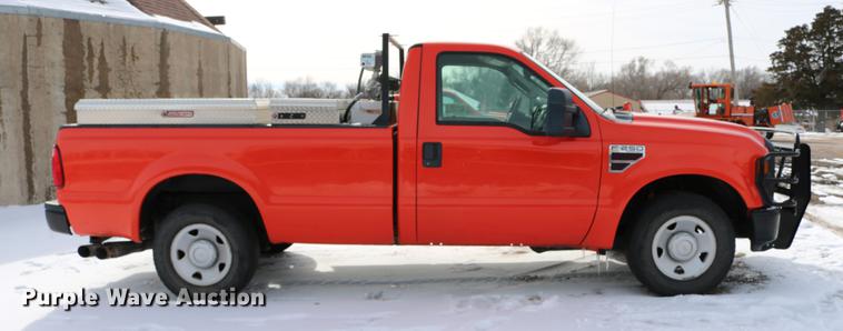 image for item DD8675 2008 Ford F250 Super Duty pickup truck