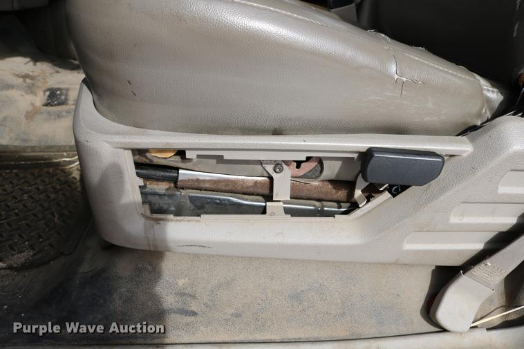 image for item DD8675 2008 Ford F250 Super Duty pickup truck