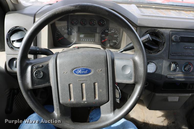 image for item DD8675 2008 Ford F250 Super Duty pickup truck