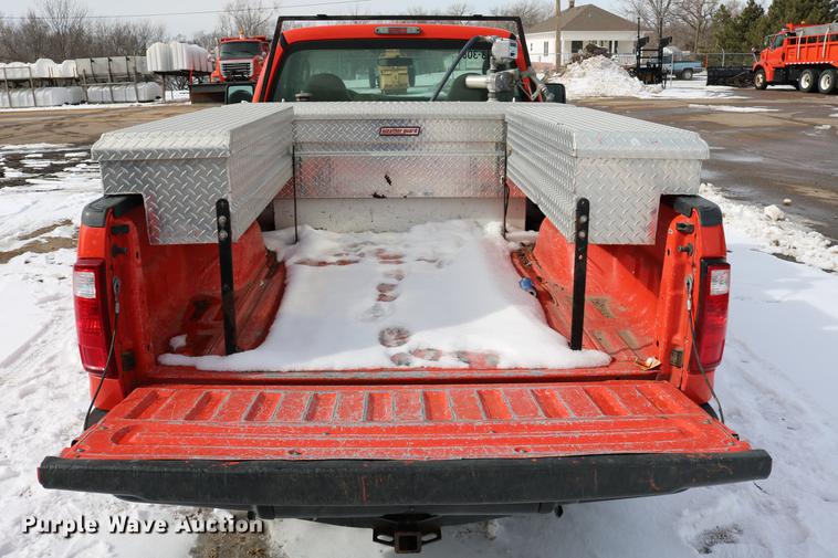 image for item DD8675 2008 Ford F250 Super Duty pickup truck