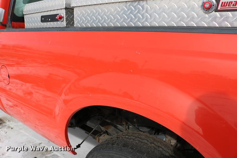 image for item DD8675 2008 Ford F250 Super Duty pickup truck