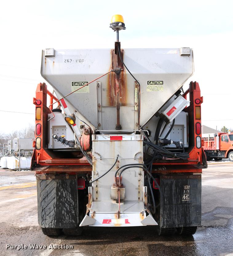 image for item DD8676 2001 Sterling L7501 dump truck