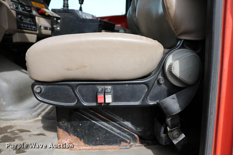 image for item DD8676 2001 Sterling L7501 dump truck