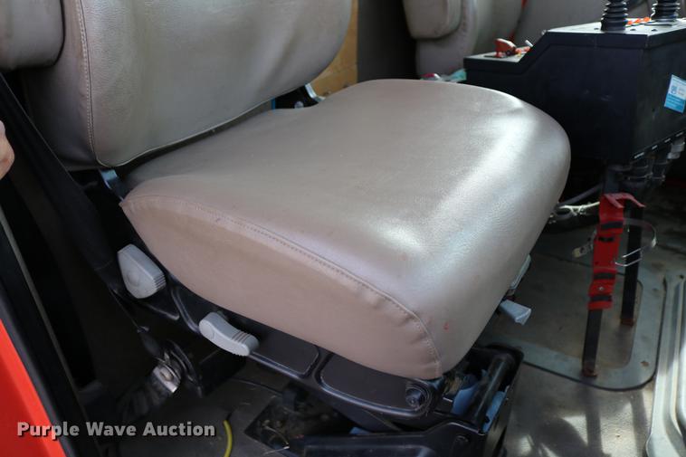 image for item DD8676 2001 Sterling L7501 dump truck