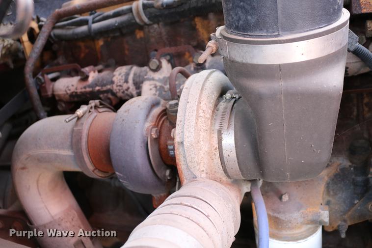 image for item DD8676 2001 Sterling L7501 dump truck