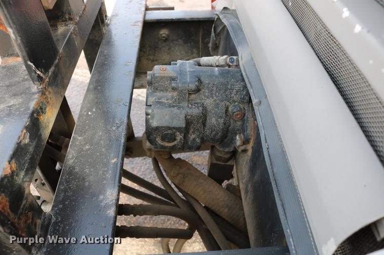 image for item DD8676 2001 Sterling L7501 dump truck