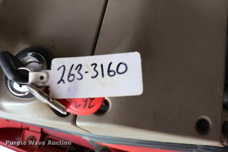 image for item DD8676 2001 Sterling L7501 dump truck