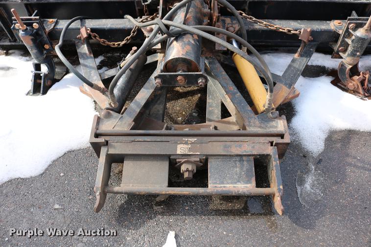 image for item DD8676 2001 Sterling L7501 dump truck