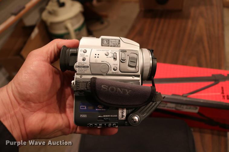 image for item EH9704 2001 Sony DCR-PC110 camcorder