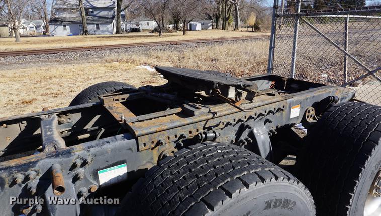 image for item DB0351 2006 Freightliner Columbia semi truck