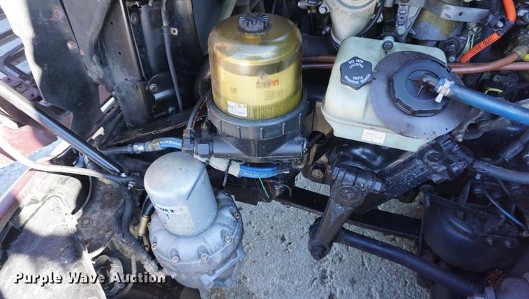 image for item DB0353 2011 Freightliner Cascadia semi truck