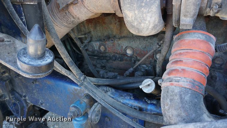 image for item DB0482 1991 Kenworth T800 semi truck