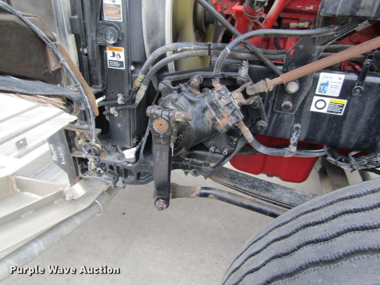 image for item DB1239 2012 Kenworth T800 semi truck