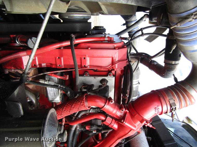 image for item DB1245 2004 Cummins ISX six cylinder diesel engine