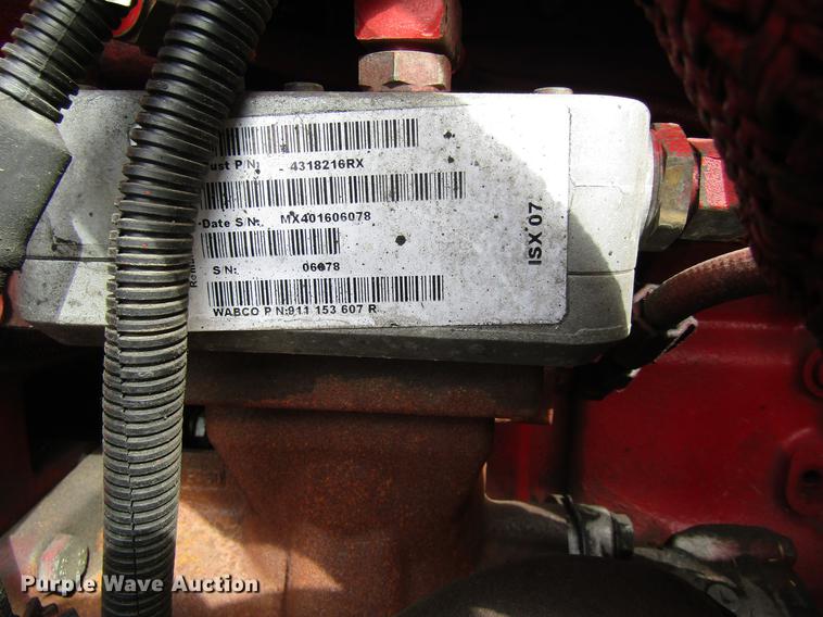 image for item DB1245 2004 Cummins ISX six cylinder diesel engine