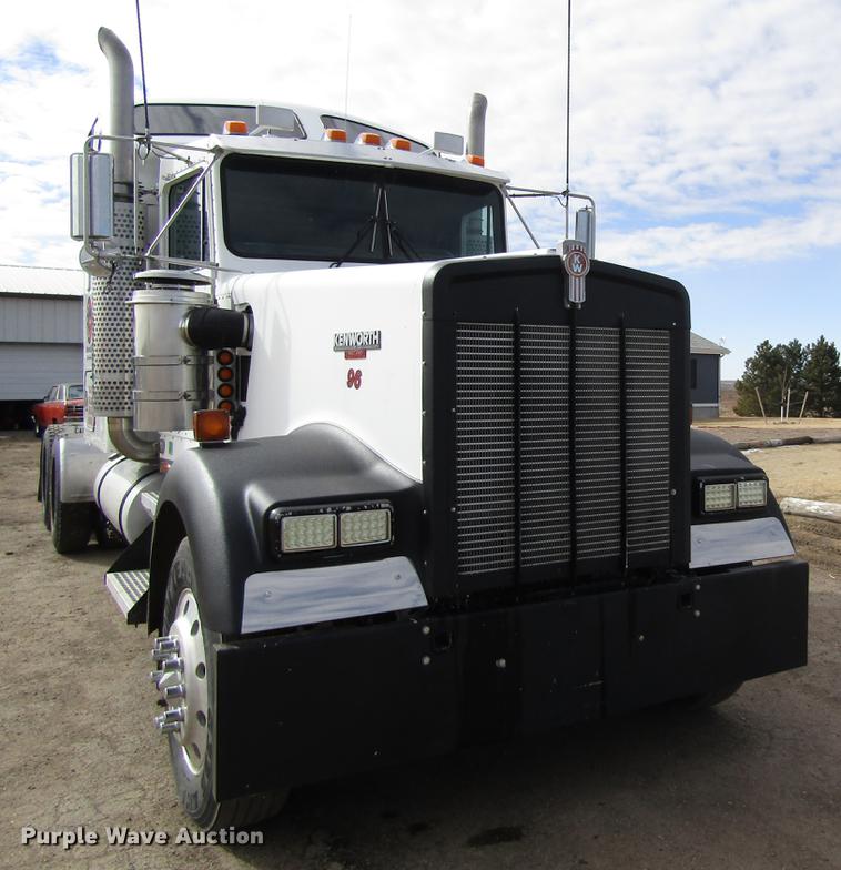image for item DB1246 1996 Kenworth W900 semi truck