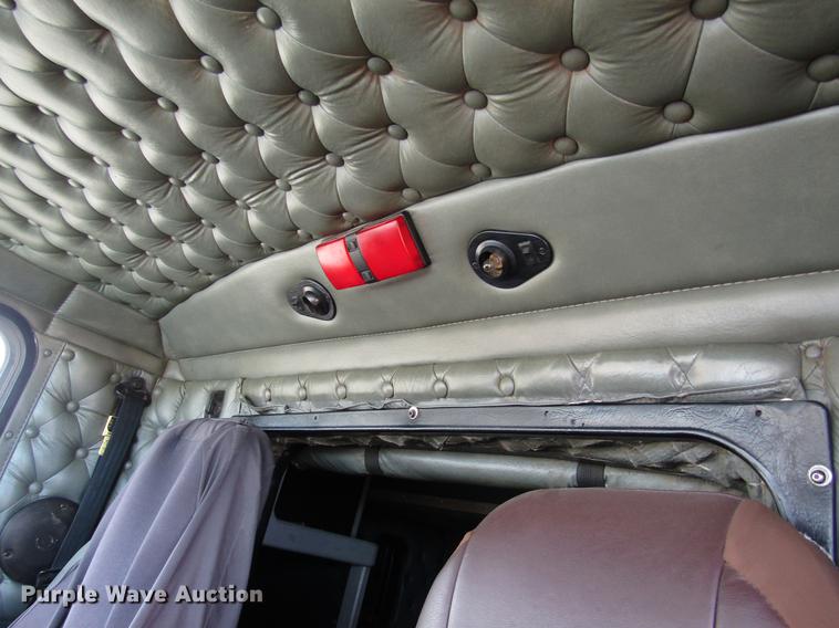 image for item DB1246 1996 Kenworth W900 semi truck