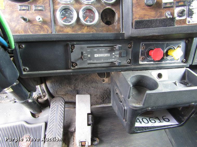 image for item DB1246 1996 Kenworth W900 semi truck