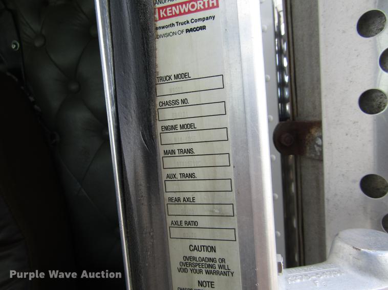 image for item DB1246 1996 Kenworth W900 semi truck