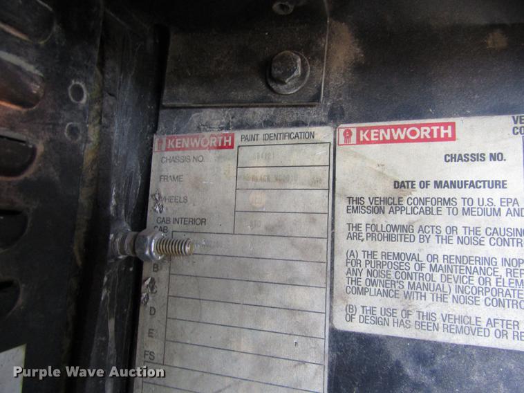 image for item DB1246 1996 Kenworth W900 semi truck