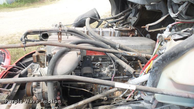 image for item DB3492 2007 Freightliner Columbia semi truck