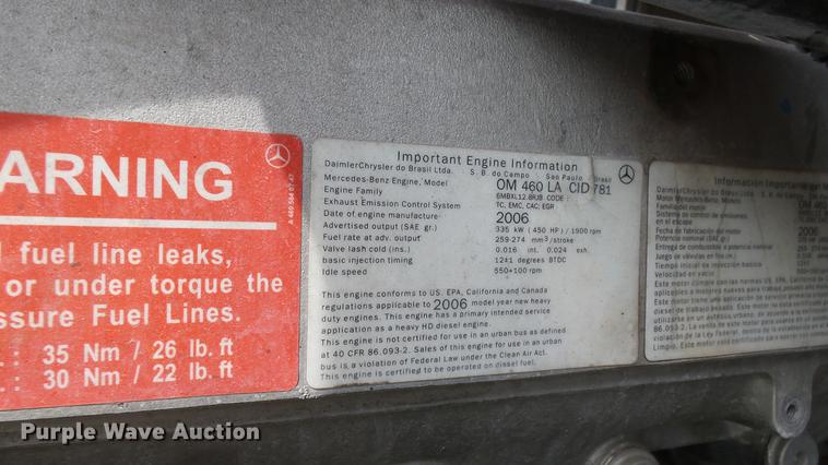 image for item DB3492 2007 Freightliner Columbia semi truck