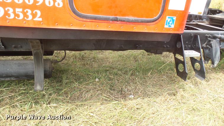 image for item DB3492 2007 Freightliner Columbia semi truck