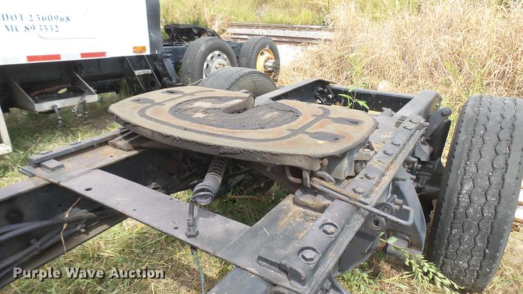 image for item DB3492 2007 Freightliner Columbia semi truck