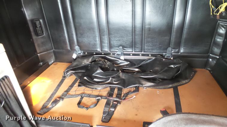 image for item DB3499 1998 Freightliner semi truck