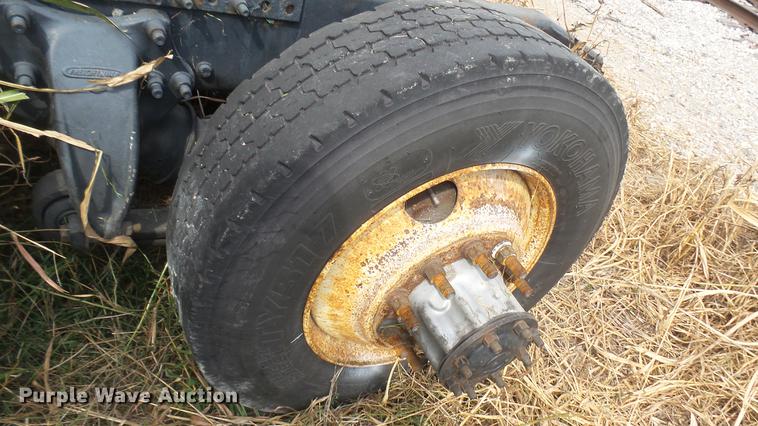 image for item DB3499 1998 Freightliner semi truck