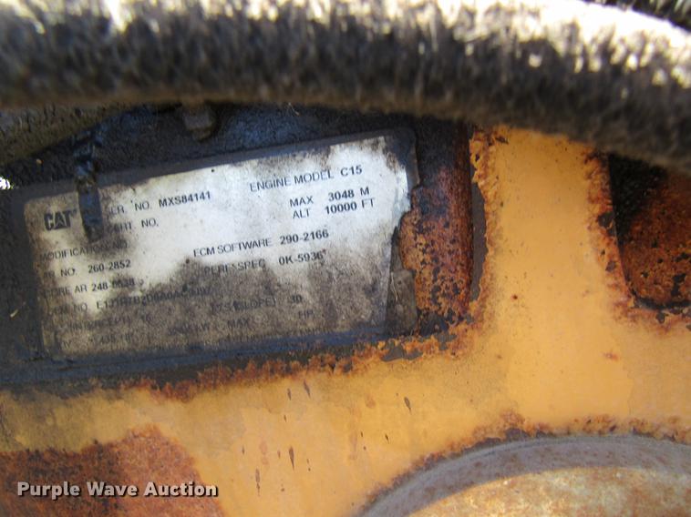 image for item DB5937 2007 Kenworth T600 semi truck