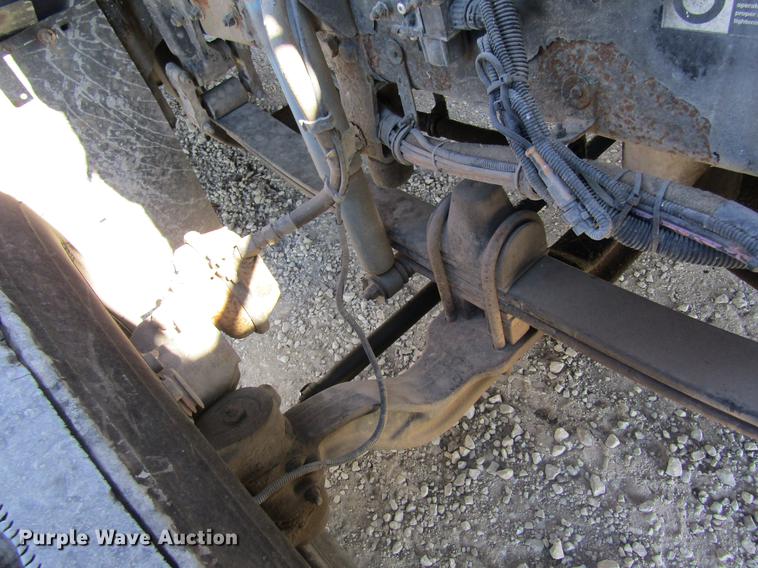 image for item DB5937 2007 Kenworth T600 semi truck